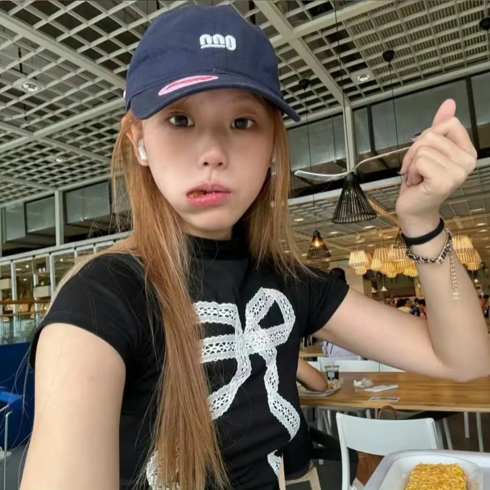 美女与纯情男